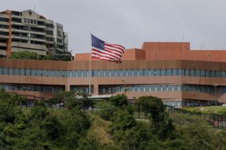 EEUU y Venezuela avanzan en la reapertura de sus respectivas embajadas