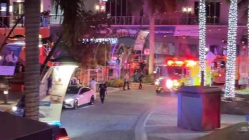 EN FLORIDA: Tiroteo en club nocturno de centro comercial dejó al menos dos muertos y siete heridos