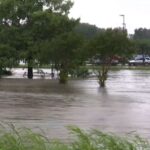 Tras ser azotada por una tormenta con vientos de huracán categoría cuatro, ahora en Houston y otras zonas de Texas un calor "infernal".  