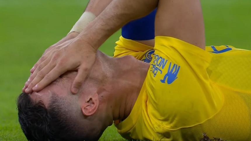 EN VIDEO: El inconsolable llanto de Cristiano Ronaldo tras un nuevo fracaso con el Al Nassr