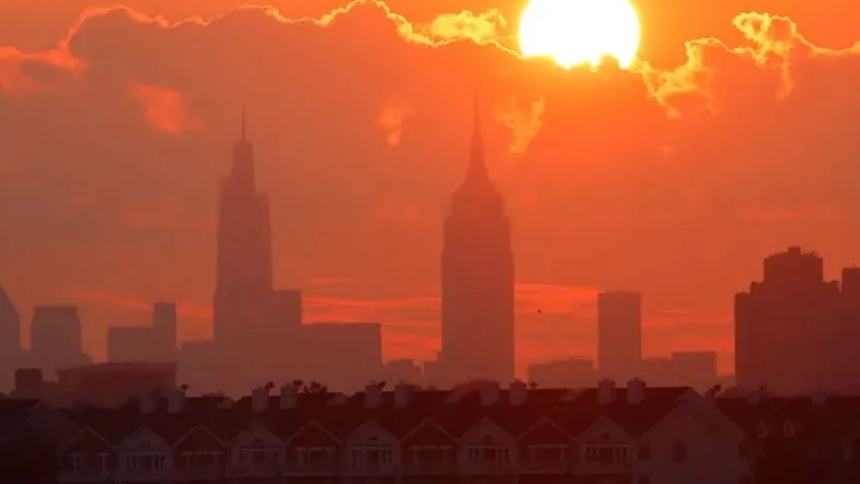 La mitad de los que mueren por calor en Nueva York (EEUU) son afroamericanos, así lo señaló Bill Ulfelder, director ejecutivo de Nature Conservancy en Nueva York.  