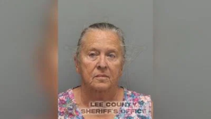Un incidente en el parque canino Rotary Park, en Cape Coral, Florida (EEUU), generó indignación y preocupación entre los amantes de los animales, cuando Charlene Tedesco, una mujer de 67 años, fue arrestada por rociar gas pimienta a varios perros que se acercaban a la valla del parque mientras paseaba a su mascota.  