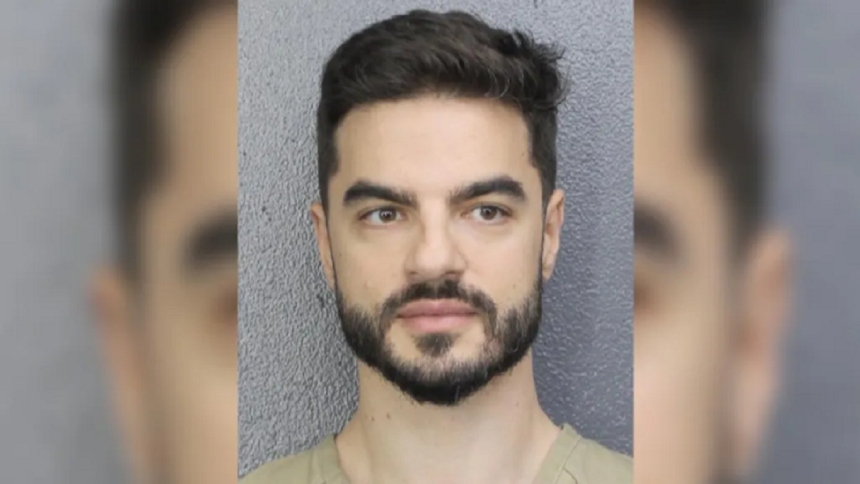 David Knezevich, un empresario de Florida de 37 años, fue encontrado muerto en su celda en el Centro de Detención Federal de Miami (EEUU).  
