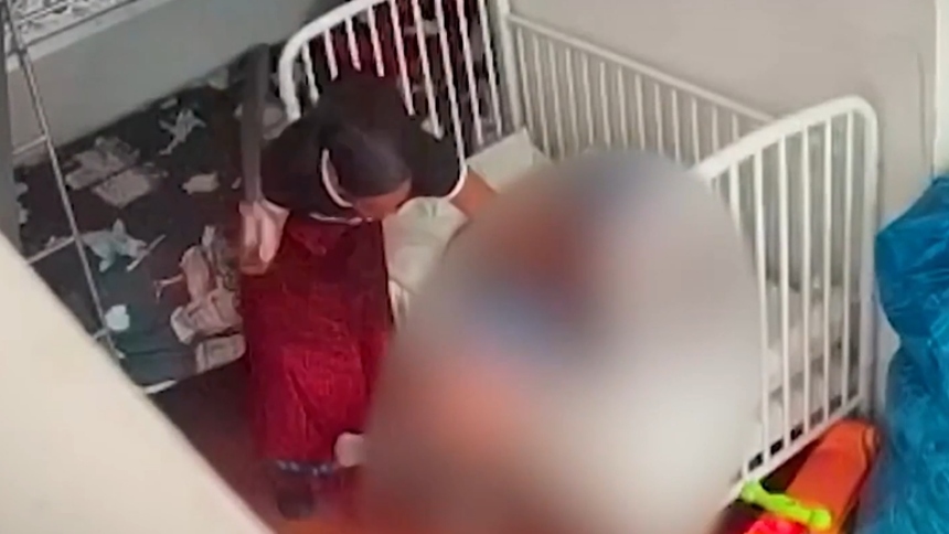 El Bronx, Nueva York (EEUU), se registró un caso de abuso infantil que ha conmocionado a la comunidad, tras conocerse el caso de una niñera, identificada como La’Keysha Jackson, quien fue grabada golpeando repetidamente a los niños bajo su cuidado en un apartamento de la ciudad.  