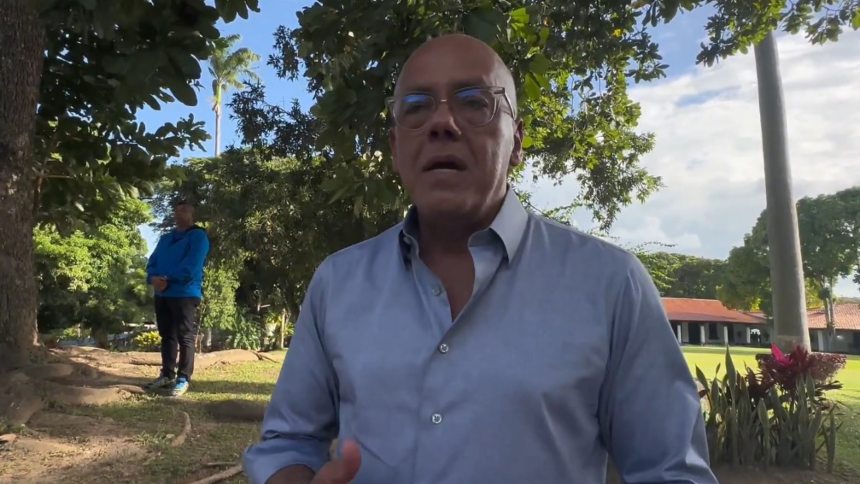 Jorge Rodríguez reiteró que serán 80 los presos políticos excarcelados y reveló detalles de la negociación