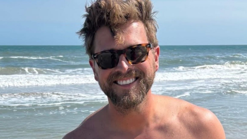 Una tarde de verano en Pawleys Island, en Carolina del Sur (EEUU), se tornó en tragedia cuando Chase Childers, exbeisbolista profesional de los Orioles de Baltimore y oficial de policía retirado, perdió la vida intentando salvar a un grupo de nadadores atrapados en una peligrosa corriente de resaca.