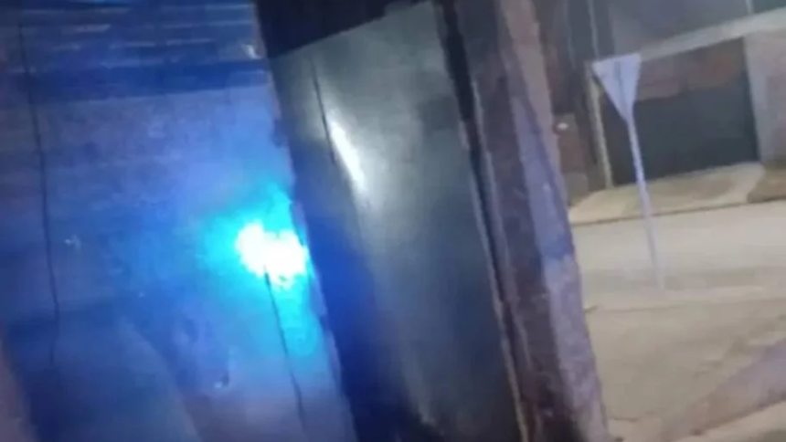 Rociaron con gasolina y prendieron fuego a local de migrantes venezolanos