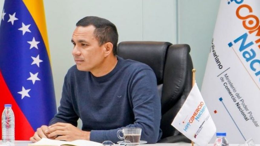 La razón por la que las transacciones en bolívares aumentaron 90% durante 2025, según ministro de Comercio Nacional