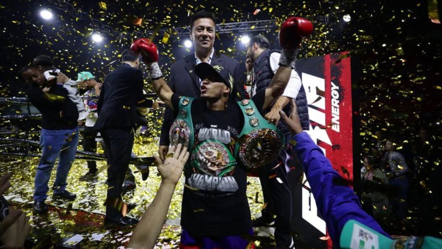 EN FOTOS: Maduro recibió en Miraflores al boxeador Carlos Cañizales tras convertirse en campeón mundial Minimosca del CMB