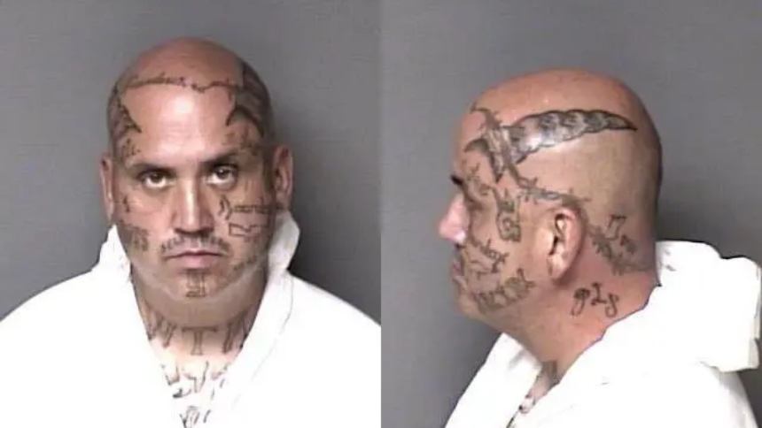 Una comunidad en el condado de Gaston, en Carolina del Norte (EEUU), se encuentra conmocionada tras el brutal asesinato de Steve Hughes, de 74 años, presuntamente a manos de su propio hijo, Derek Steven Hughes, apenas seis días después de haber sido liberado de prisión.