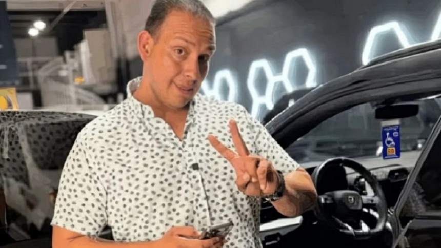 En medio de una ola de rumores y denuncias en redes sociales, la administración del presidente de EEUU, Donald Trump, desmintió este jueves, 7 de agosto, supuesta muerte del influencer venezolano Luis Manuel Rivas Velásquez, conocido en redes como “Luis Frío”, quien se encuentra detenido en el centro migratorio “Alligator Alcatraz” en Florida.  