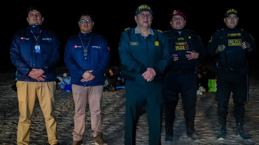 EN PERÚ: Rescatan a 38 migrantes víctimas del "tráfico de personas" que venían de Chile