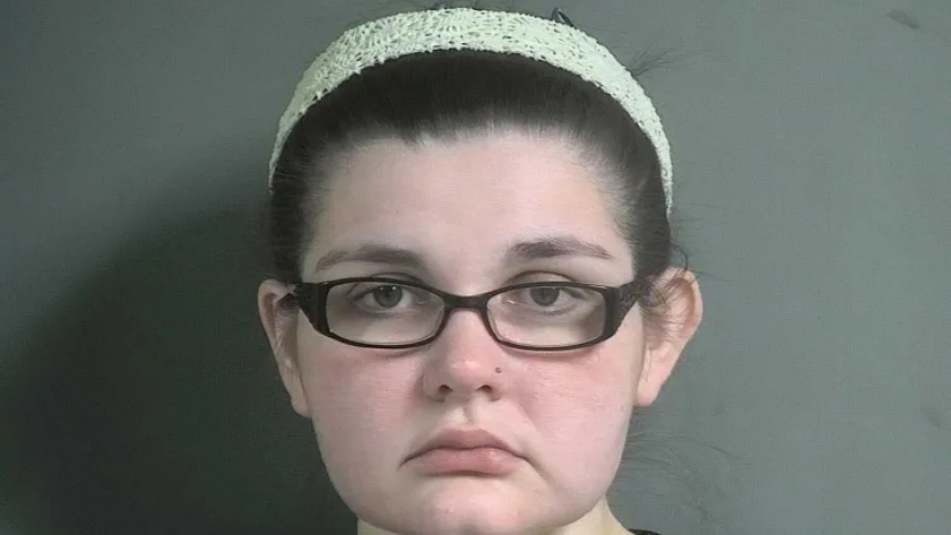 Una historia estremecedora sacudió a la comunidad de Iowa, en EEUU, luego de que se revelara que una madre inyectaba insulina a su hijo de dos años durante sus visitas al hospital, provocándole episodios graves de hipoglucemia.  