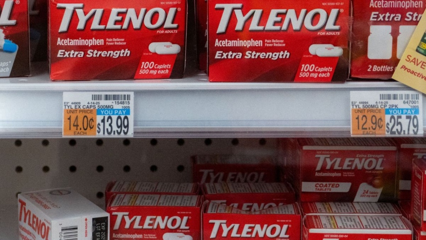 El presidente de Estados Unidos, Donald Trump, estaría plateándose vincular el uso del paracetamol —ingrediente activo del popular medicamento Tylenol— con un posible aumento en el riesgo de autismo en niños nacidos de madres que lo consumieron durante el embarazo.  