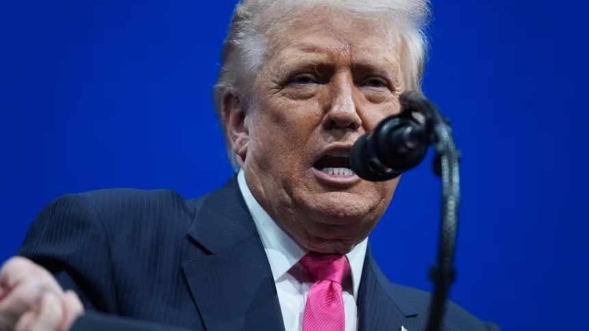 La Oficina Federal de Investigación o Buró Federal de Investigaciones, más conocido por sus siglas FBI, citó a entrevistas a seis legisladores demócratas después de que el presidente de los Estados Unidos, Donald Trump, sugiriera que deberían ser “castigados con la muerte” por un video en el que instaban a las Fuerzas Armadas a desobedecer "órdenes ilegales".