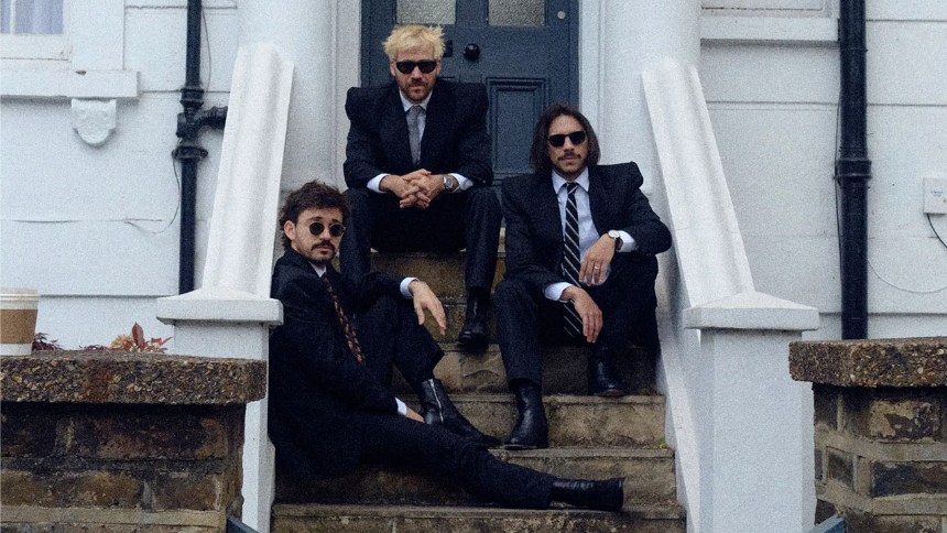 VIDEO VIRAL: Banda venezolana Los Mesoneros recibió la sorpresiva visita de un Beatle mientras grababan en Abbey Road