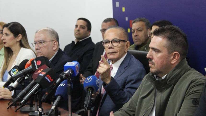 Manuel Rosales pide elecciones en el país e insta a seguir plan de EEUU