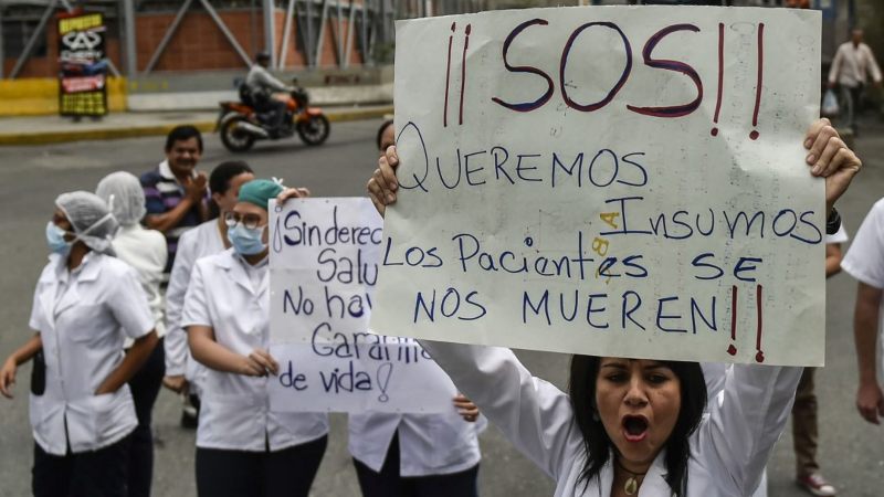 Crean comisión que elegirá a contratistas para rescatar el sector salud de la crisis