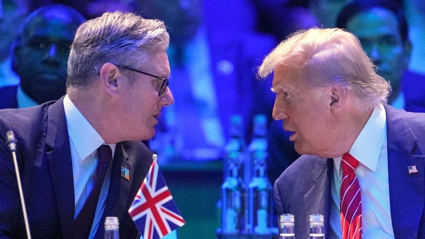 El bombazo de Trump sobre la posible «dimisión» del primer ministro de Reino Unido, Keir Starmer