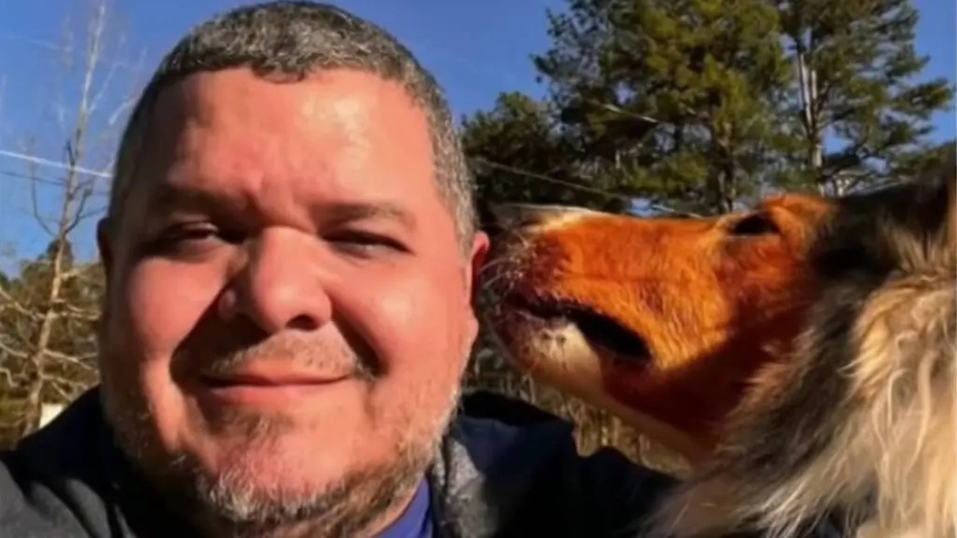 Sonimar Arenas pidió «justicia» y que se investigue la muerte de su hermano, Jesús Manuel, quien murió bajo custodia del Servicio de Inmigración y Control de Aduanas (ICE, por sus siglas en inglés) el pasado 13 de julio mientras era trasladado de un centro de detención a otro en el sur del estado de Georgia. 