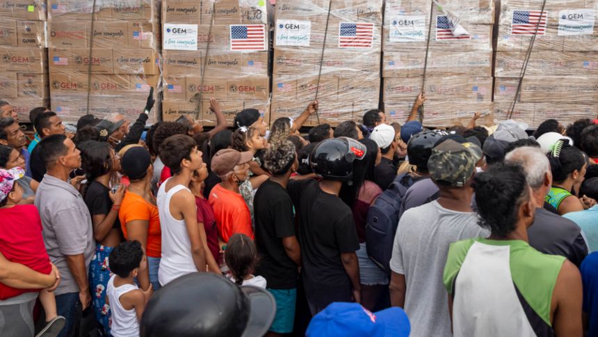 ONG estadounidense espera mantener presencia en Venezuela durante cinco años para ayudar a afectados del doble terremoto