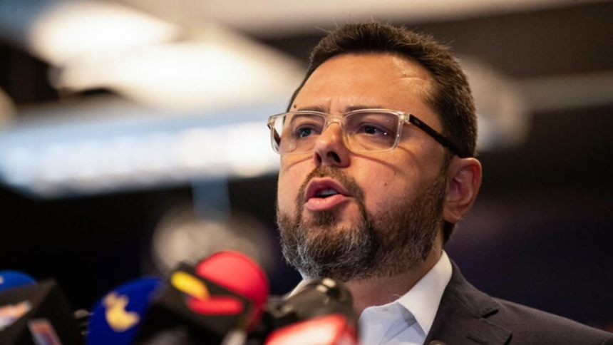 Diputado Ecarri habló de su propuesta de dolarización para el país y agradeció apoyo de Steve Hanke