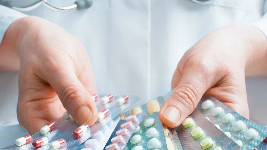 Los medicamentos inmunosupresores hacen falt para que los pacientes trasplantados conserven su vida. Foto referencial