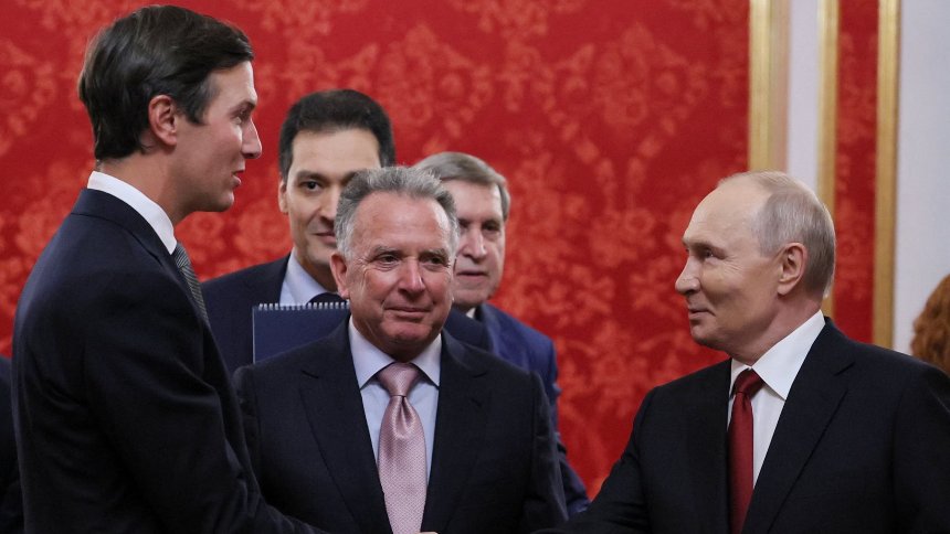 Putin recibió propuesta para poner fin a la guerra en Ucrania por parte de los emisarios de Trump